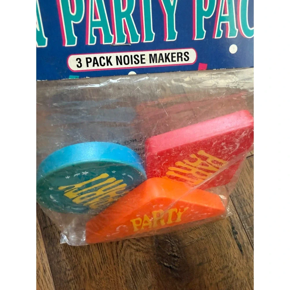 Vintage 1999 Birthday Party Noise Makers Sealed Deadstock